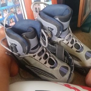 Skates